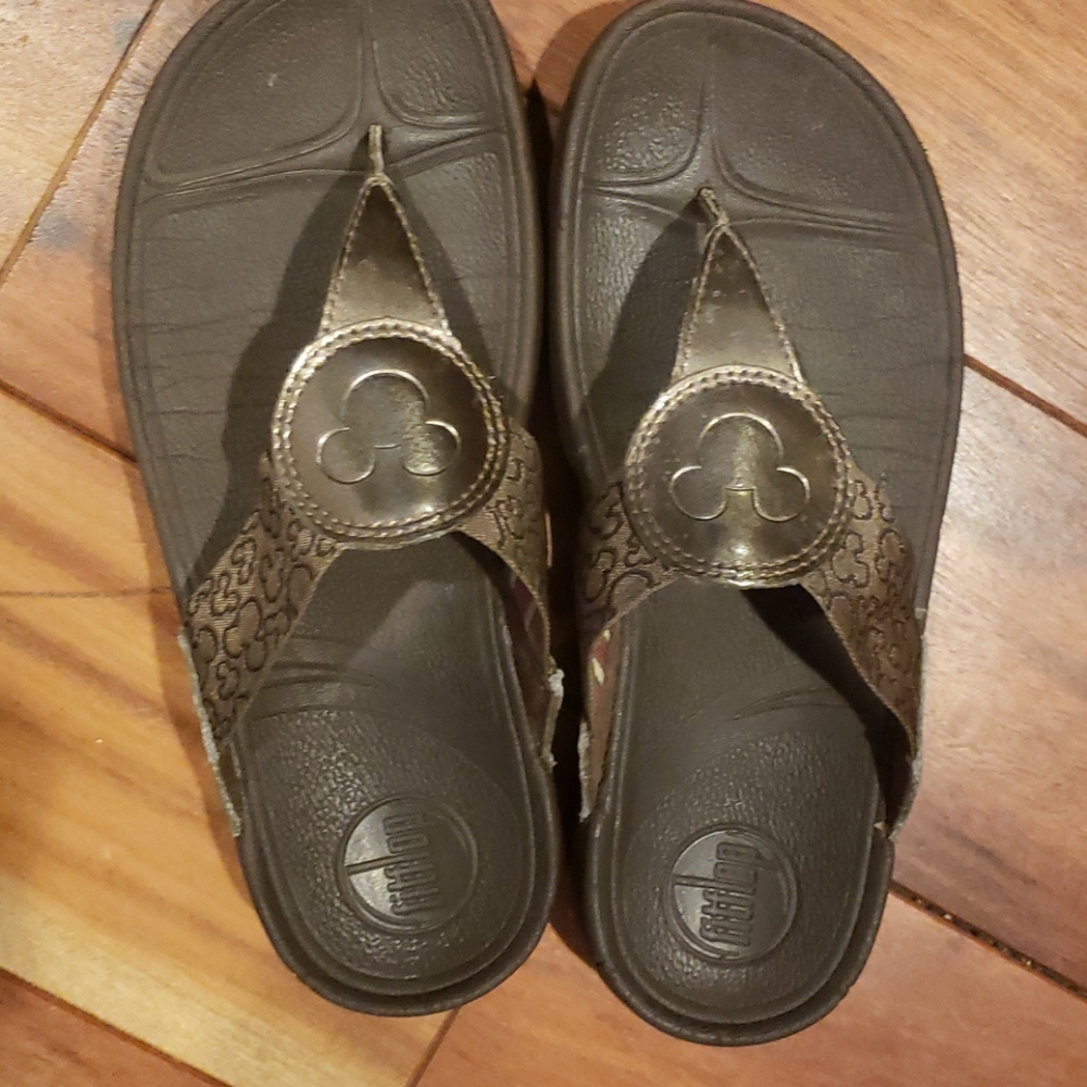 Disney fitflop